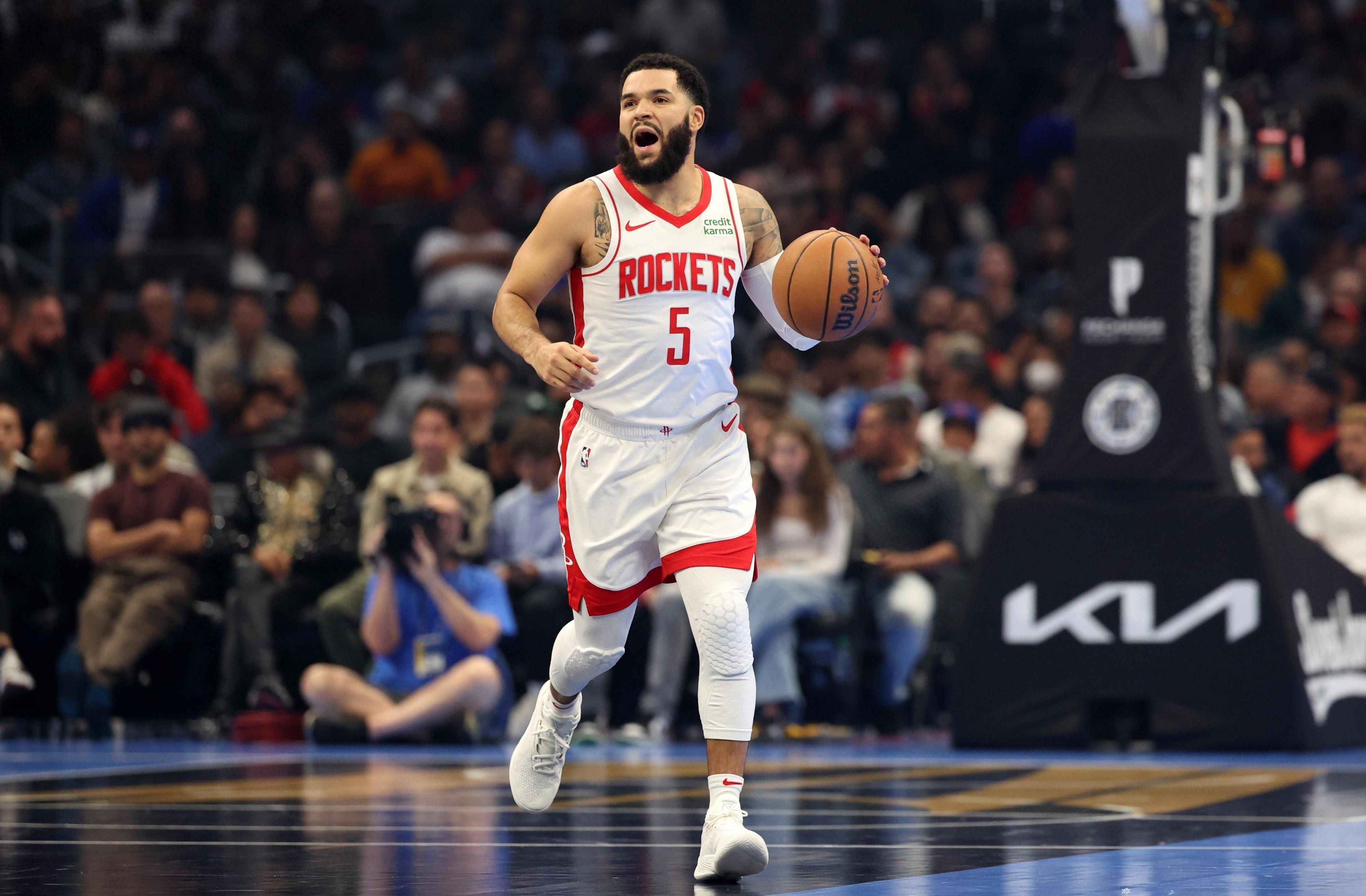 美国NBA总决赛揭幕火箭战勇士