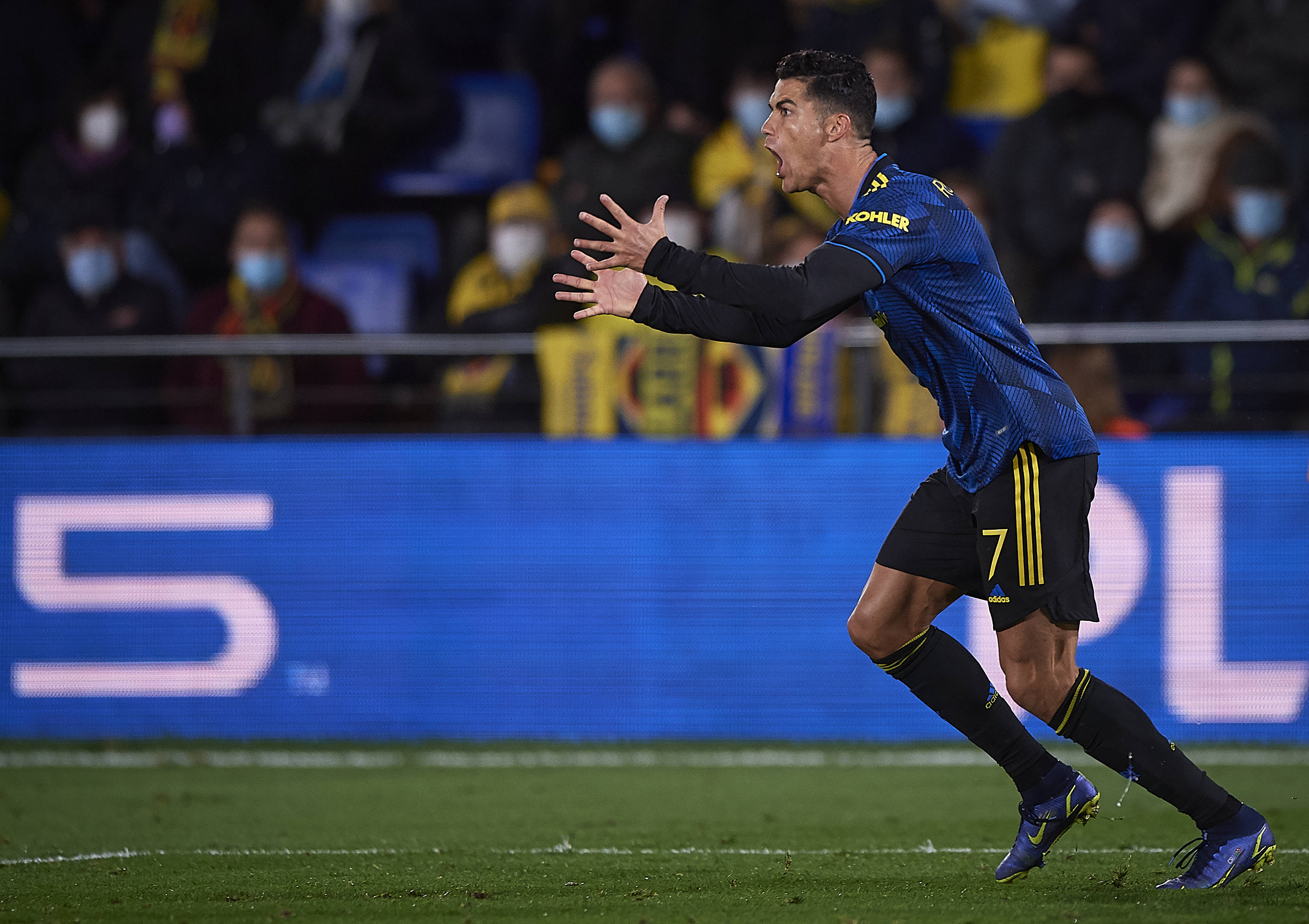 比利亚雷亚尔客场战胜劲旅,实现奇迹的简单介绍 比利亚雷亚尔客场战胜劲旅,实现奇迹的简单介绍