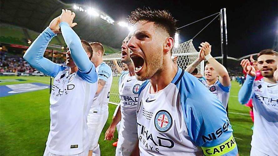 包含亚眠取得主场三分，逐渐脱离降级区的词条