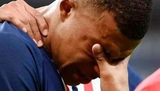 巴黎圣日耳曼遭遇瓶颈,里昂力压领先的简单介绍 巴黎圣日耳曼遭遇瓶颈,里昂力压领先的简单介绍