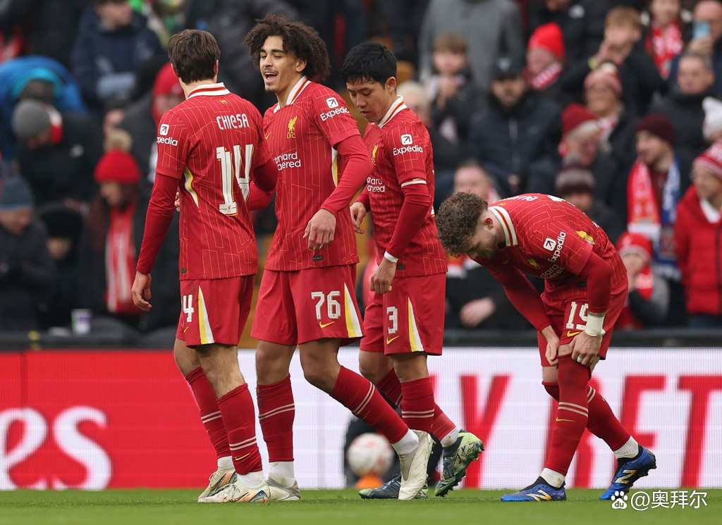 利物浦客场险胜,稳固领先优势 利物浦客场险胜,稳固领先优势