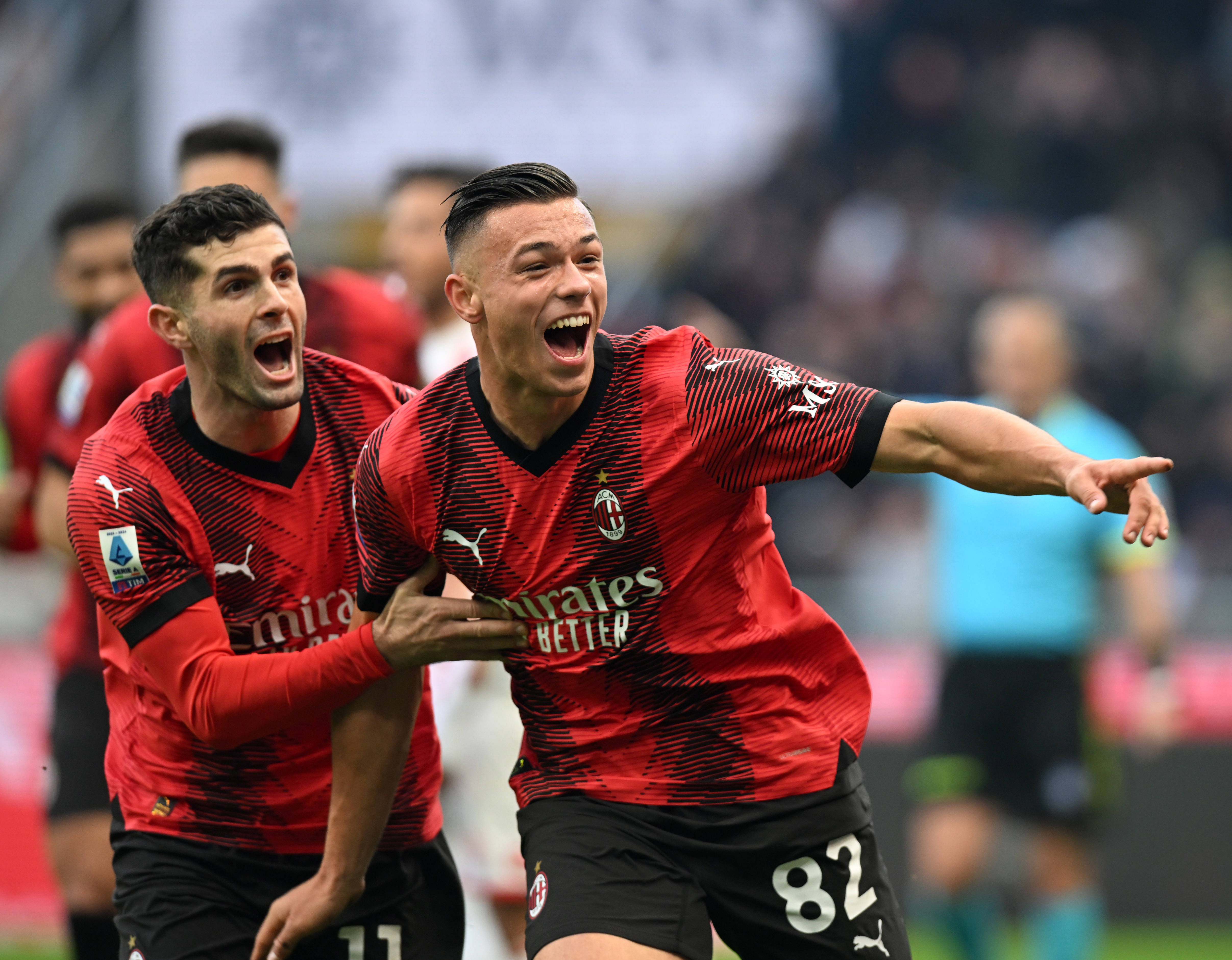 包含AC米兰主场逆袭,继续领跑积分榜的词条 包含AC米兰主场逆袭,继续领跑积分榜的词条