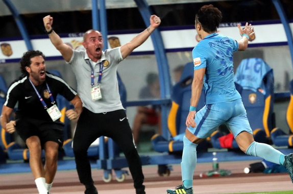 富力战平苏宁，保级形势依然堪忧的简单介绍